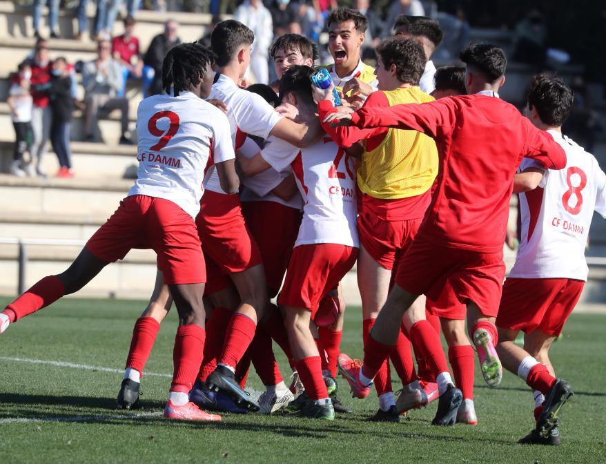 El Club de Futbol Damm se clasifica para octavos de final de la Copa del Rey