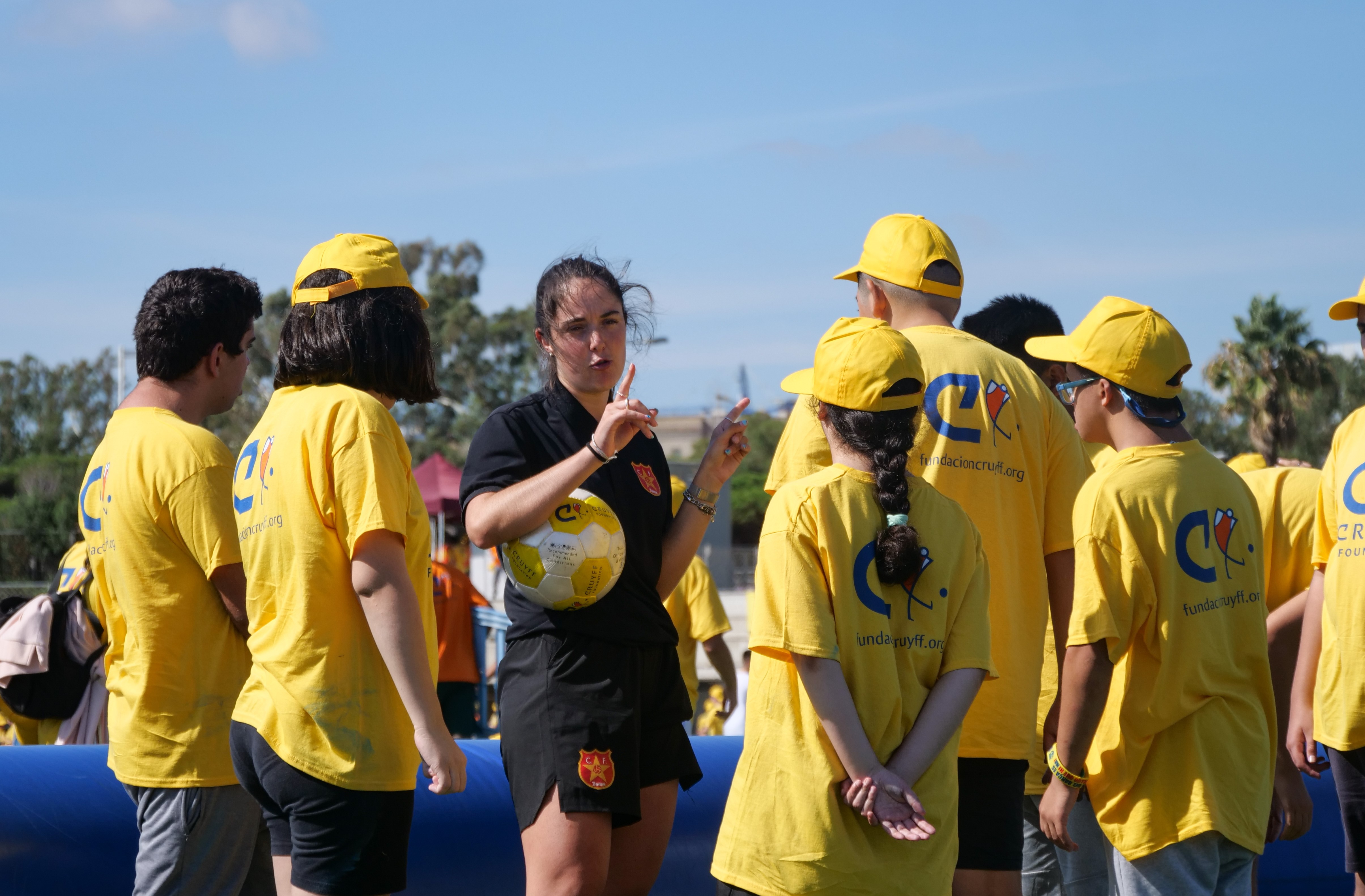 El Club de Futbol Damm participa en l’Open Day de la Fundació Cruyff