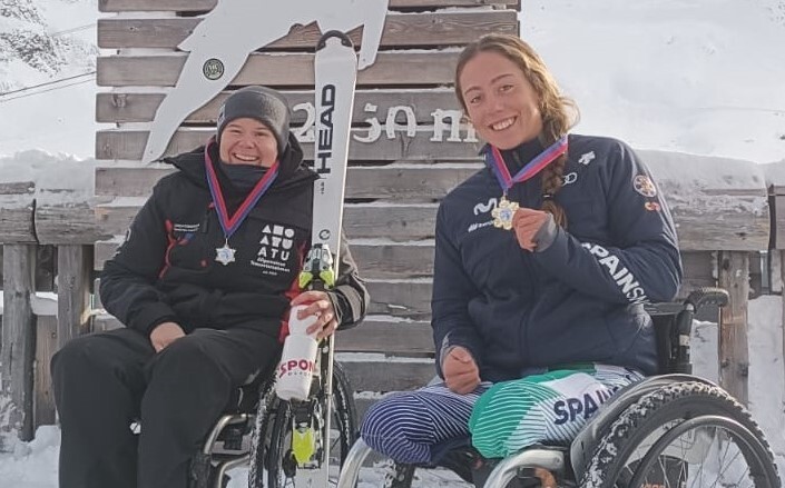 L’esquiadora de la Fundación También va competir com a part de l’Equip Nacional de la Real Federación de Deportes de Invierno (RFEDI)