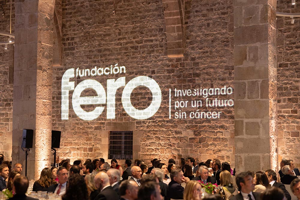 La Fundació FERO entrega cinc noves beques per continuar impulsant la recerca contra el càncer