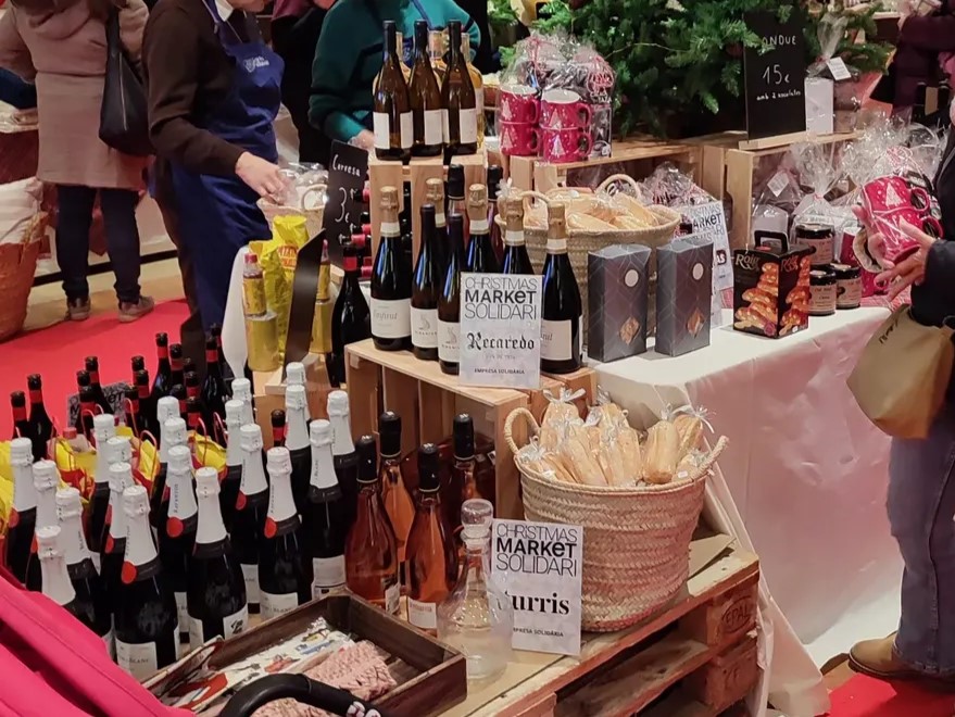 El Christmas Market Solidari de la Fundació Enriqueta Villavecchia recapta 40.500 euros