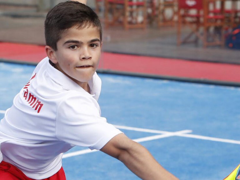 Club Padel Damm, un mon de padel formatiu